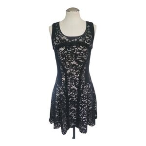 DVF Kala Black White Lace Mini Dress Sleeveless Fit & Flare 4